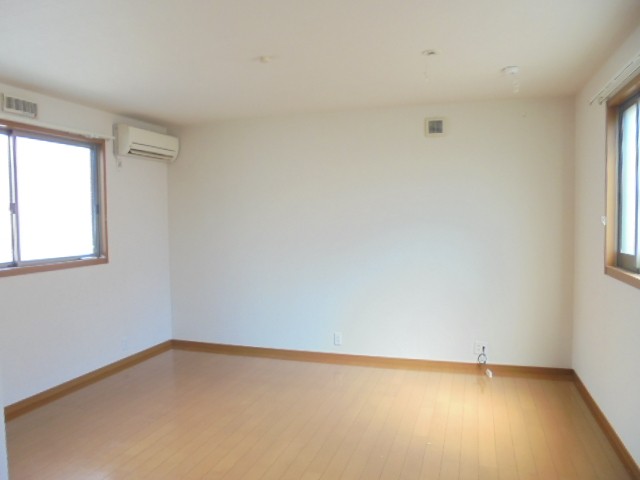 (居間)