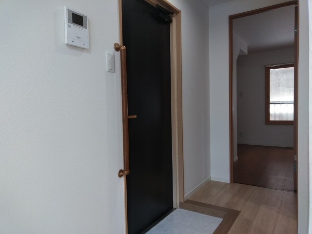 (玄関)
