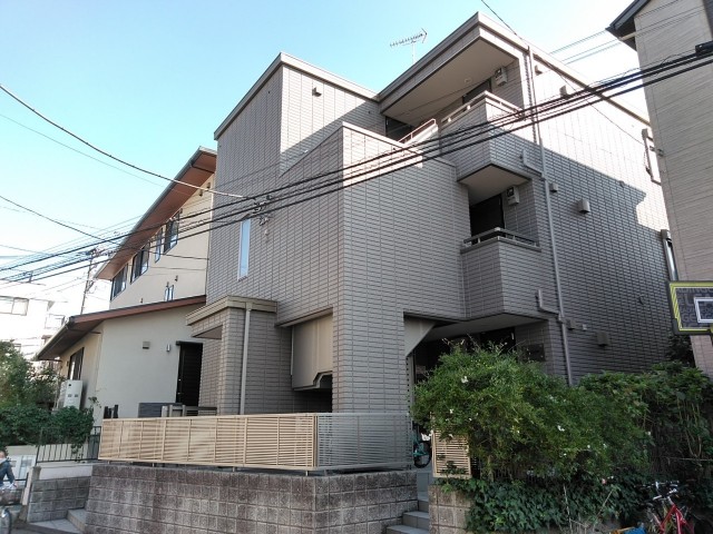 目黒区上目黒4丁目 【賃貸居住】マンション