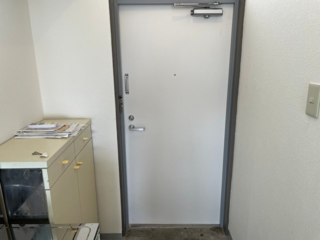 (玄関)