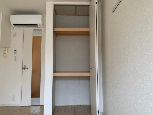 (内装)