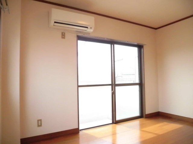 (居間)