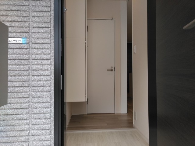 (玄関)