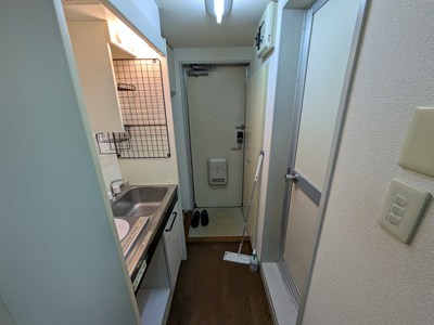 (玄関)