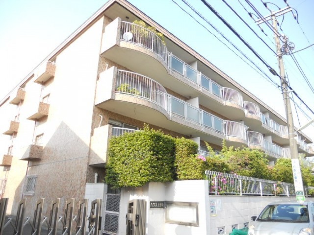 世田谷区中町4丁目 【賃貸居住】マンション