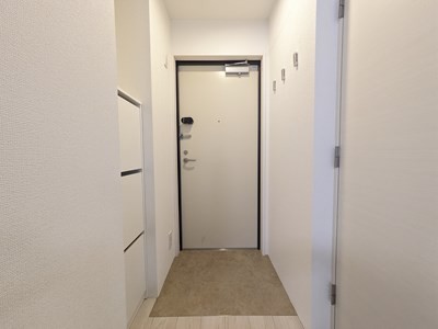 ※別部屋のお写真になります。(玄関)