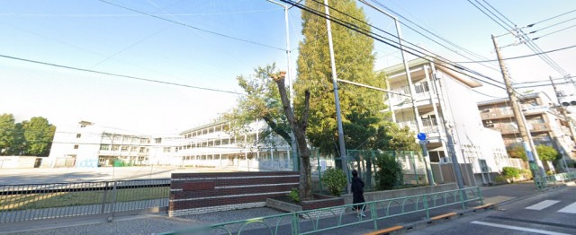 【世田谷区立赤堤小学校】経堂駅から500(周辺)