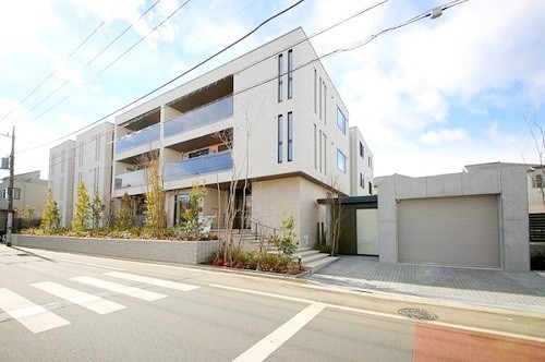 世田谷区深沢7丁目 【賃貸居住】マンション