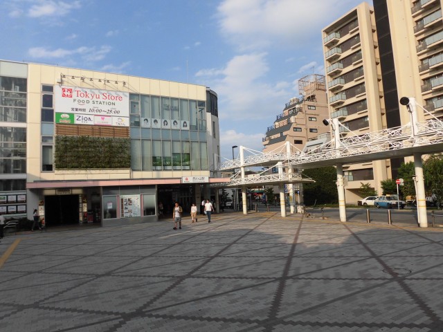 駅(周辺)