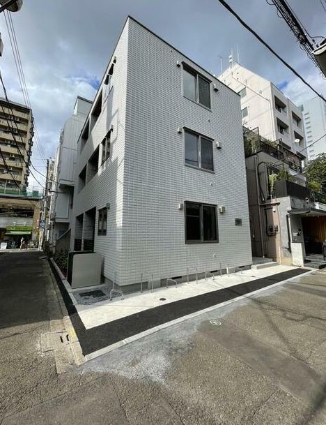 目黒区上目黒2丁目 【賃貸居住】マンション