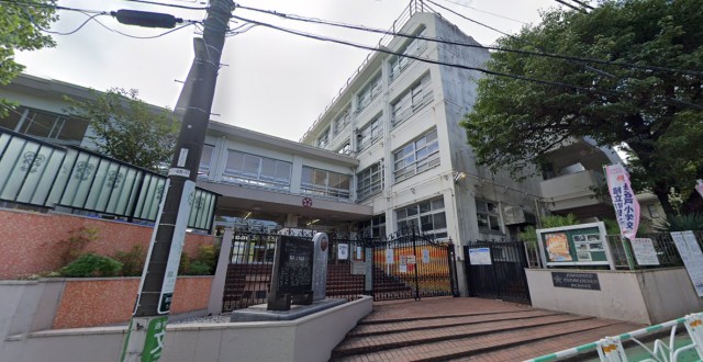 渋谷区立長谷戸小学校(周辺)