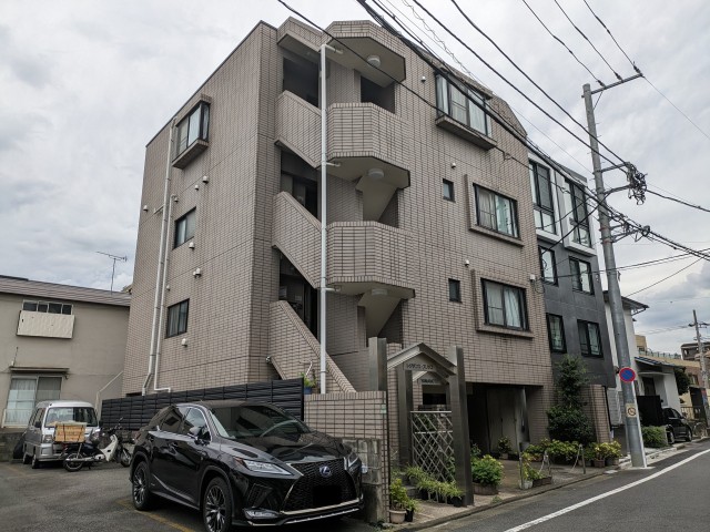 世田谷区新町3丁目 【賃貸居住】マンション