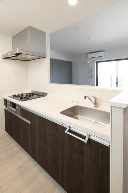 ※写真は同タイプ住戸です。(キッチン)