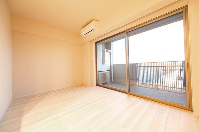 ※写真は同タイプ住戸です。(居間)