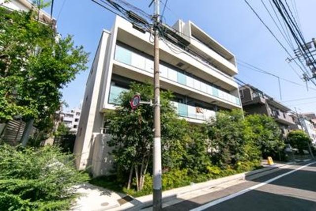 新宿区余丁町10丁目 【賃貸居住】マンション