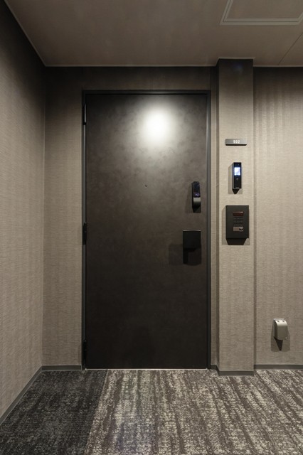 ※写真は同タイプ住戸です。(玄関)