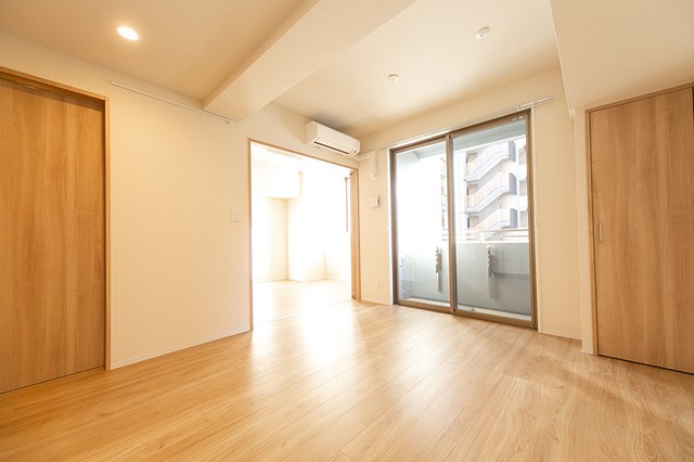 ※写真は同タイプ住戸です。(居間)