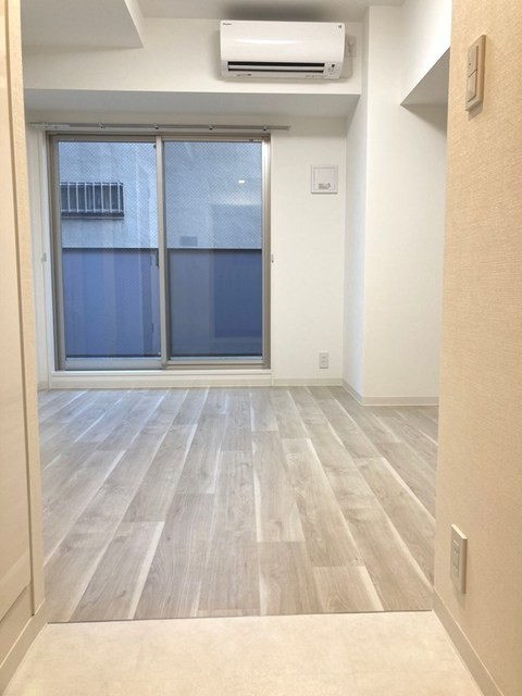 ※写真は同タイプ住戸です。(居間)