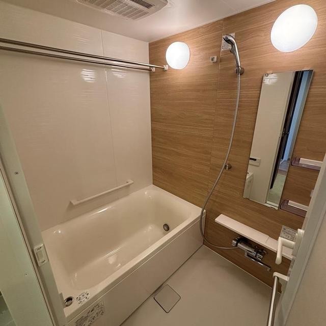 ※写真は同タイプ住戸です。(風呂)