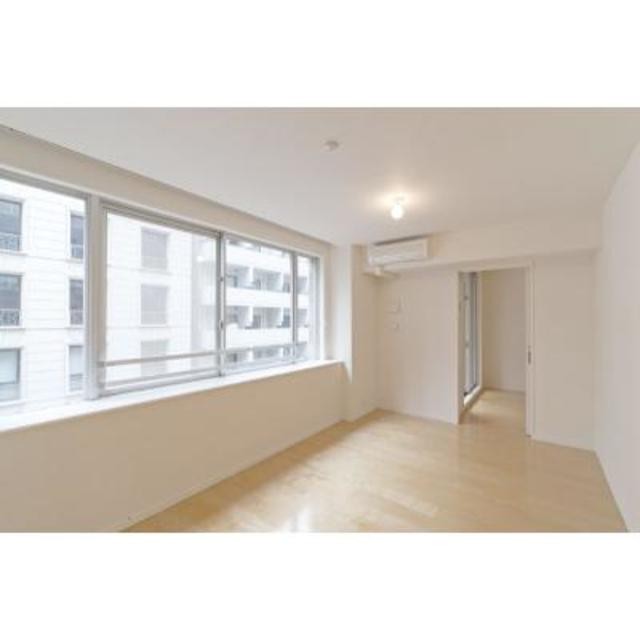 ※写真は同タイプ住戸です。(居間)