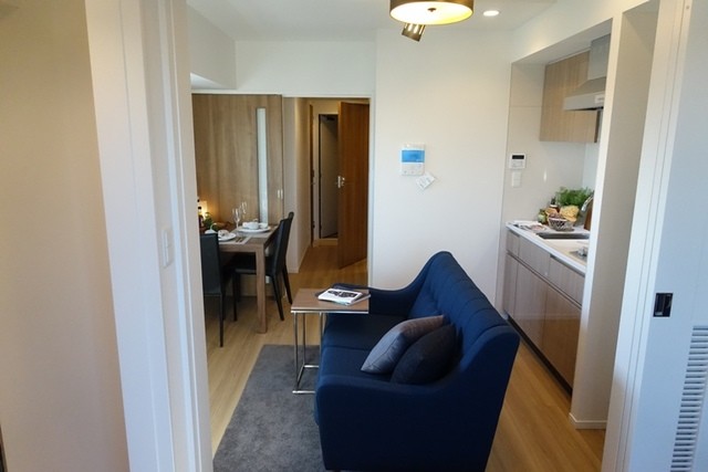 ※写真は同タイプ住戸です。(居間)