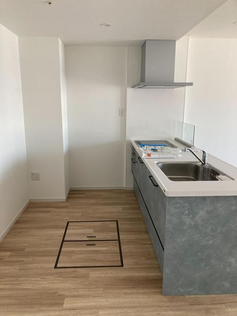 ※写真は同タイプ住戸です。(キッチン)