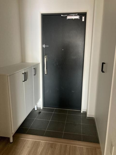 ※写真は同タイプ住戸です。(玄関)