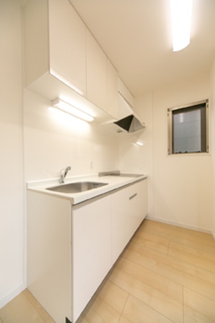 ※写真は同タイプ住戸です。(キッチン)