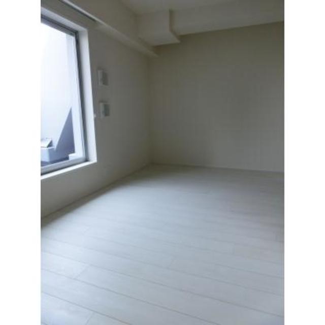 ※写真は同タイプ住戸です。(居間)