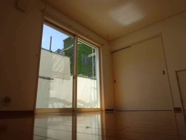 (居間)