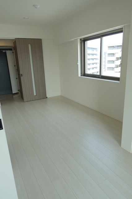 ※写真は同タイプ住戸です。(居間)