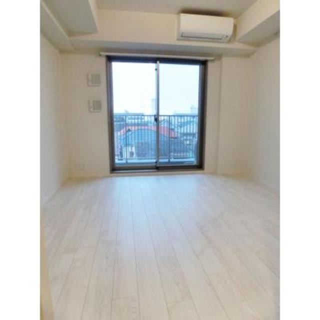 ※写真は同タイプ住戸です。(居間)