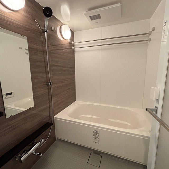※写真は同タイプ住戸です。(風呂)