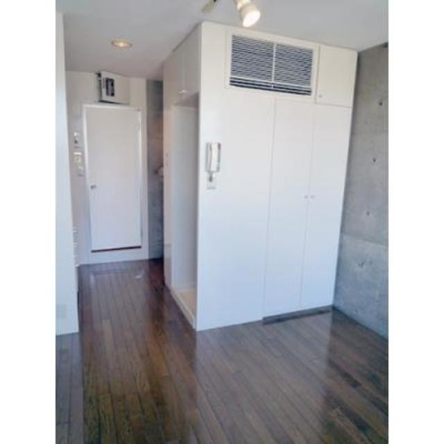 ※写真は同タイプ住戸です。(居間)