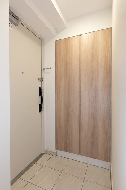 ※写真は同タイプ住戸です。(玄関)