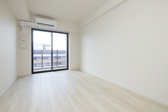 ※写真は同タイプ住戸です。(居間)