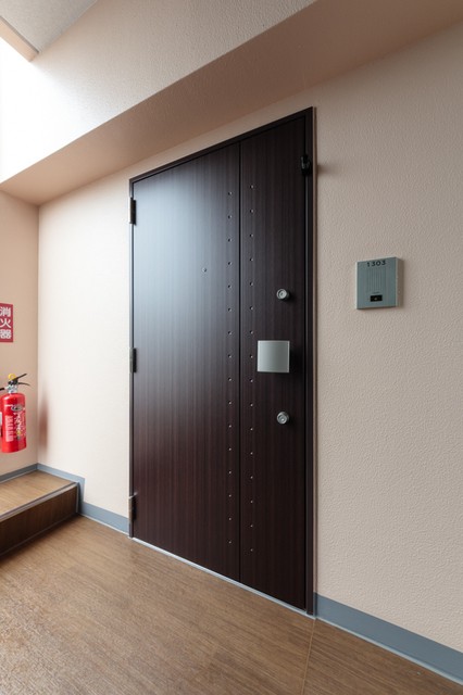 ※写真は同タイプ住戸です。(玄関)