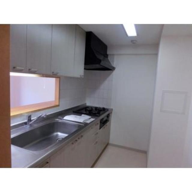 ※写真は同タイプ住戸です。(キッチン)