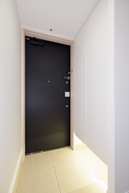 ※写真は同タイプ住戸です。(玄関)