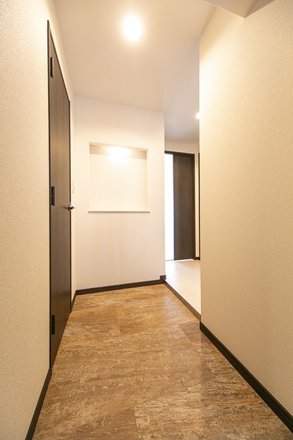 ※写真は同タイプ住戸です。(玄関)