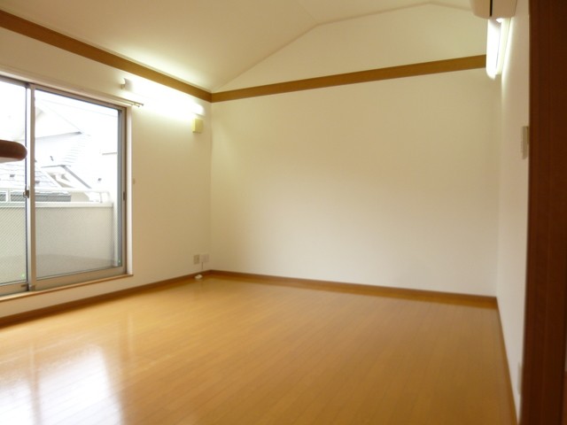 (居間)