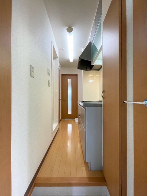 ※同仕様写真含む(玄関)