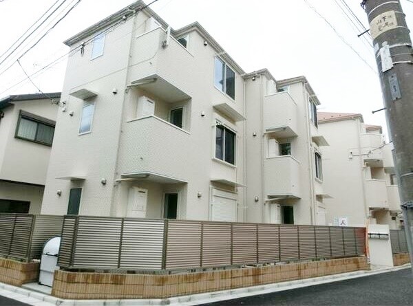世田谷区豪徳寺1丁目 【賃貸居住】アパート