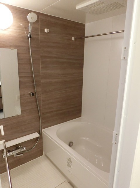 ※写真は同タイプ住戸です。(風呂)