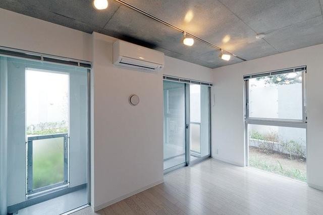 ※写真は同タイプ住戸です。(居間)