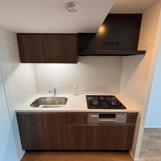 ※写真は同タイプ住戸です。(キッチン)