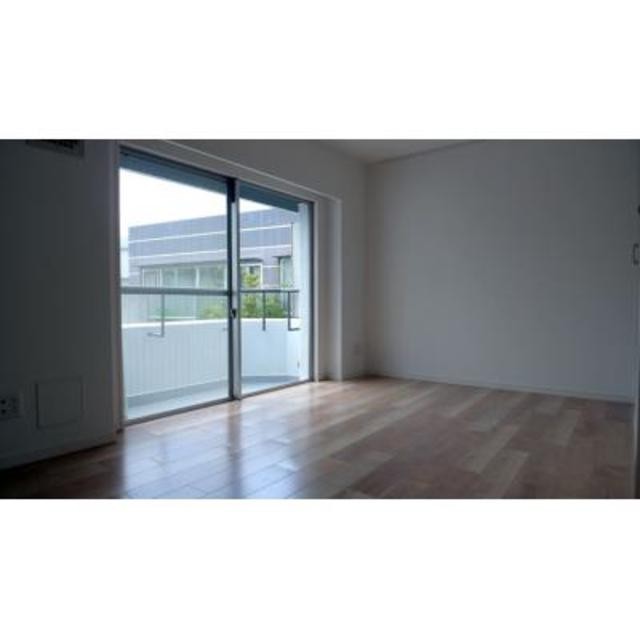 ※写真は同タイプ住戸です。(居間)