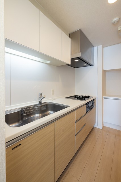 ※写真は同タイプ住戸です。(キッチン)