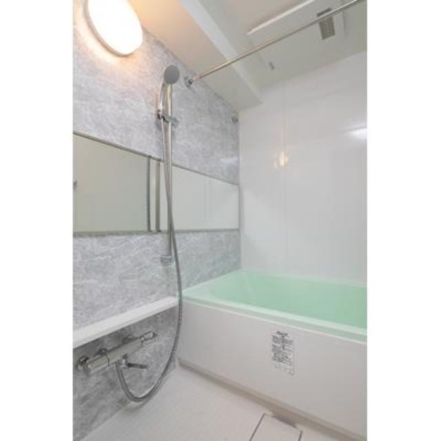 ※写真は同タイプ住戸です。(風呂)