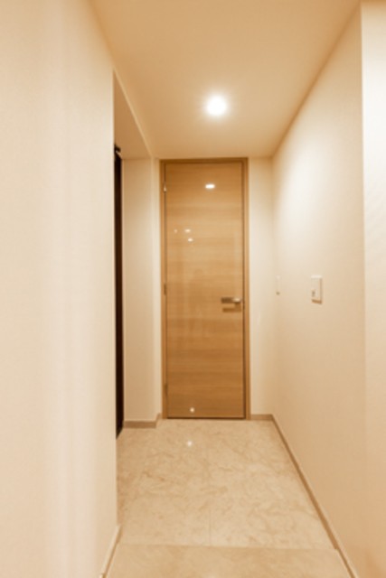※写真は同タイプ住戸です。(玄関)